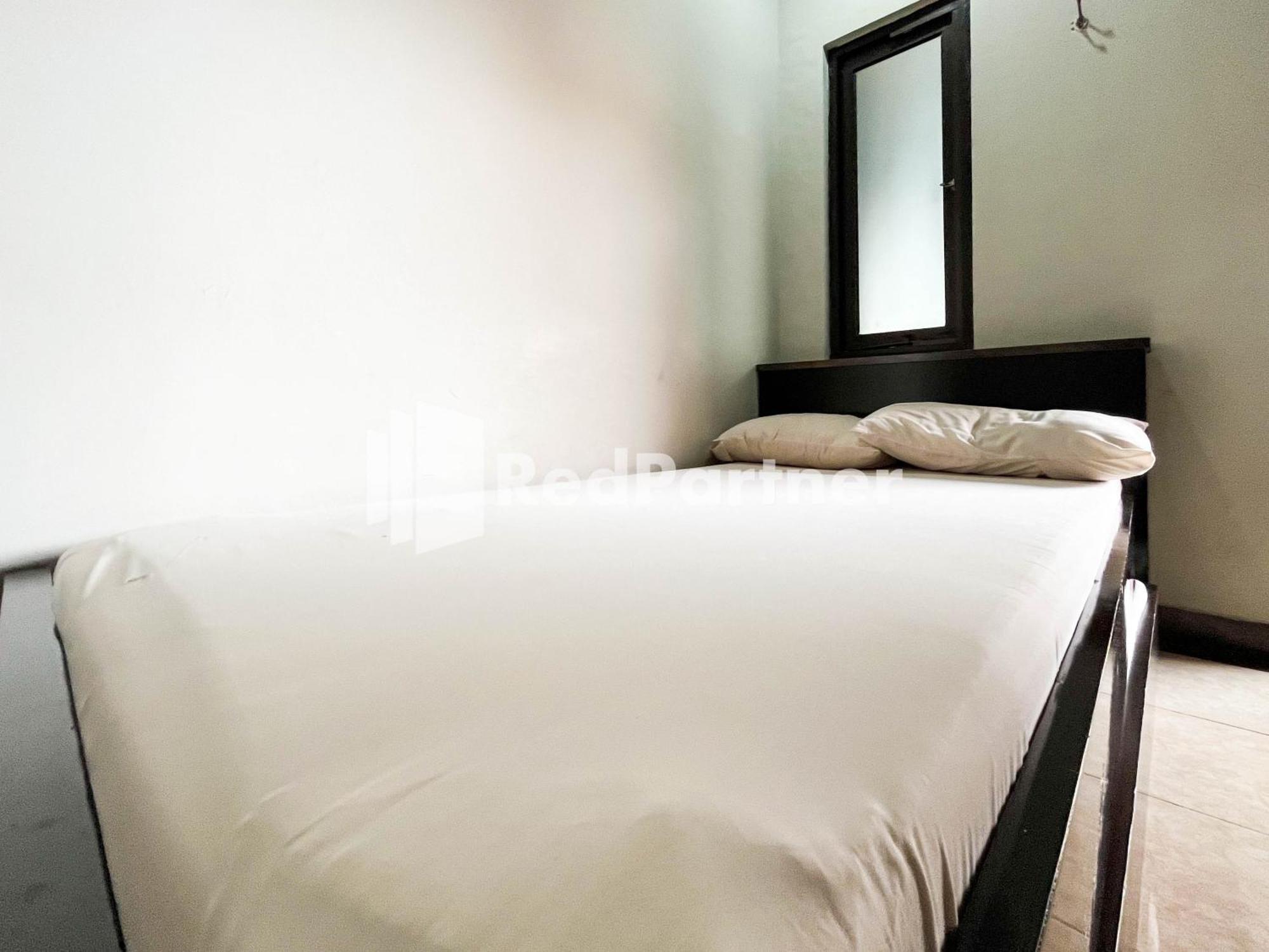 Griya Borobudur Malang Syariah Redpartner Blimbing  Exteriér fotografie