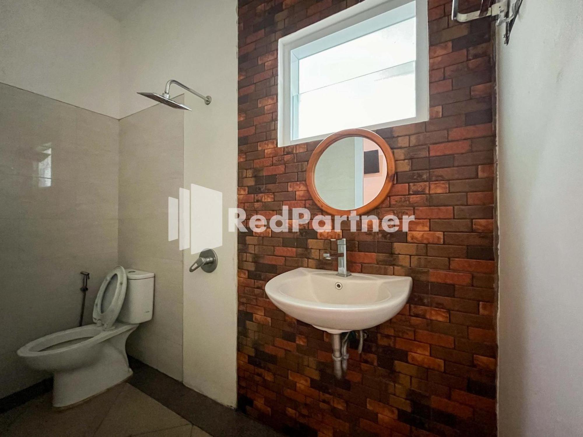 Griya Borobudur Malang Syariah Redpartner Blimbing  Exteriér fotografie