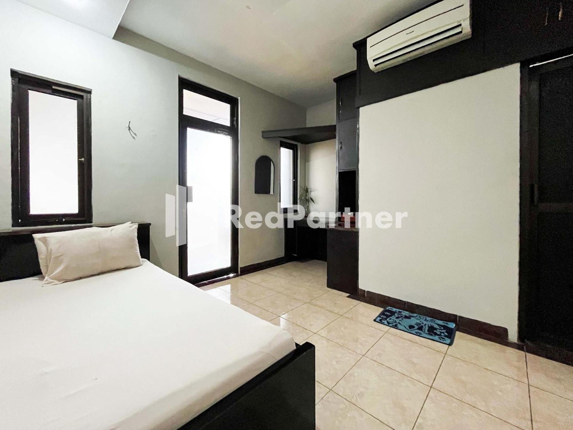 Griya Borobudur Malang Syariah Redpartner Blimbing  Exteriér fotografie